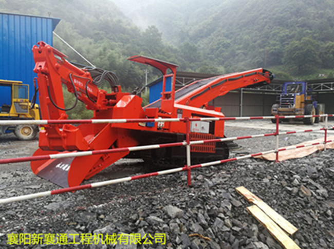 1600133138160663.jpg 新襄通履帶扒渣機3_副本.jpg